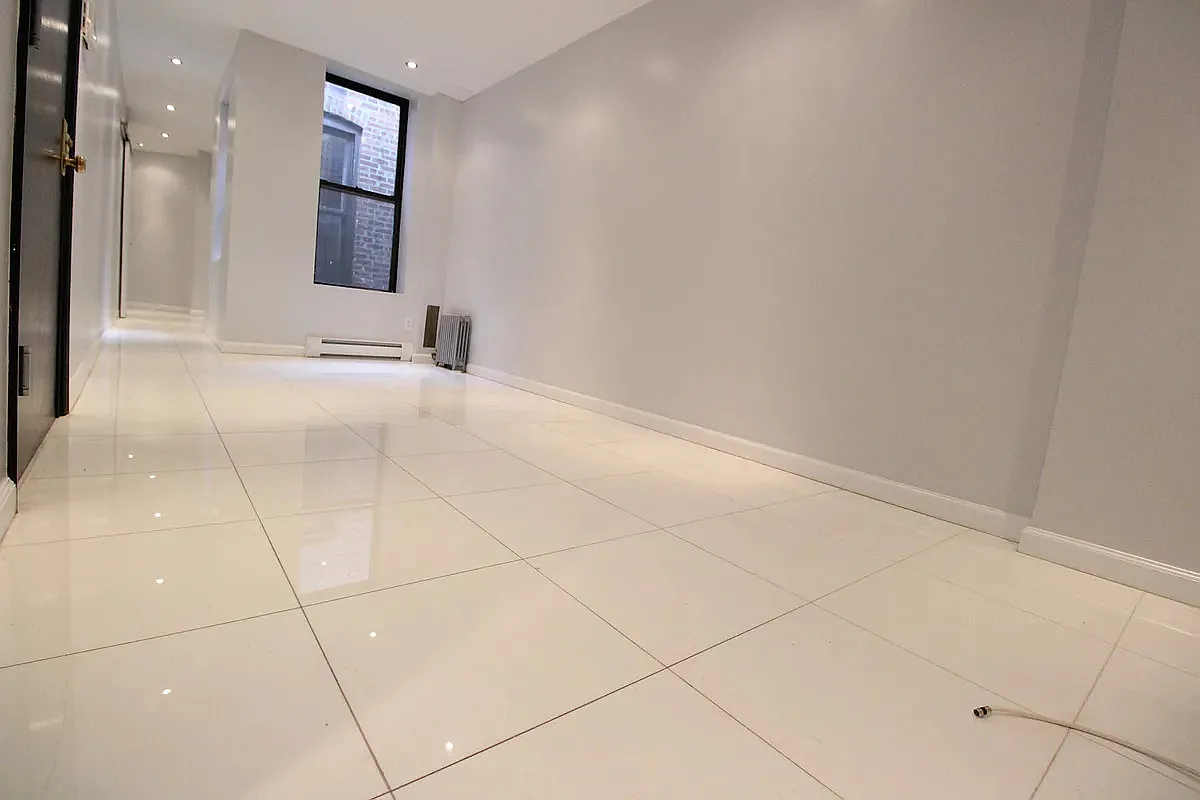 926 Amsterdam Avenue — Photo 3