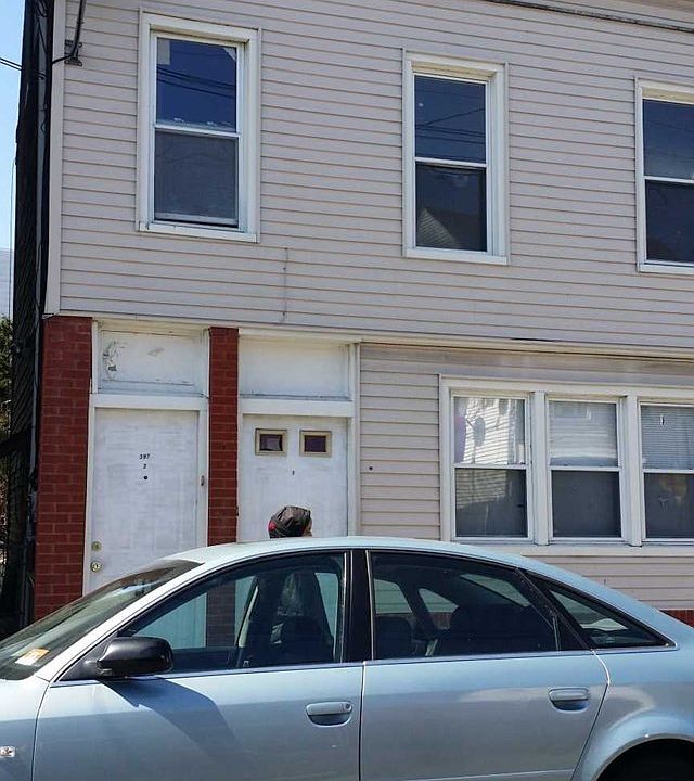 2nd image of 397 Totowa Ave