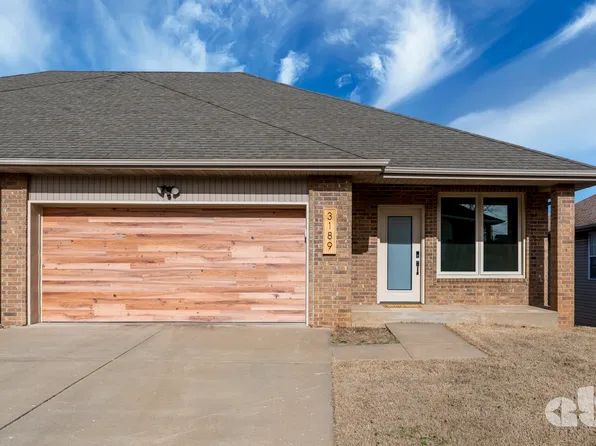 3189 W Wakefield St, Springfield, MO 65807