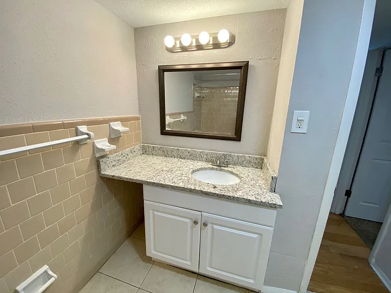 Great Location - SOUTH TAMPA - SOHO / Hyde Park Area — Photo 32