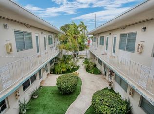 2072 NE 169th St APT 10, North Miami Beach, FL 33162