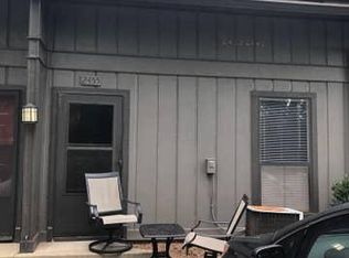 2455 Post Village Dr SE, Smyrna, GA 30080