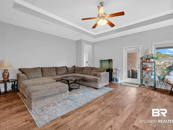 5th image of 7713 Kari Ln