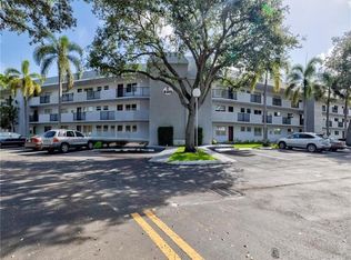 8305 61st St APT C209, Tamarac, FL 33321