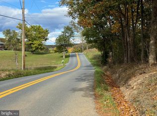 14015 Winchester Grade Rd, Berkeley Springs, WV 25411