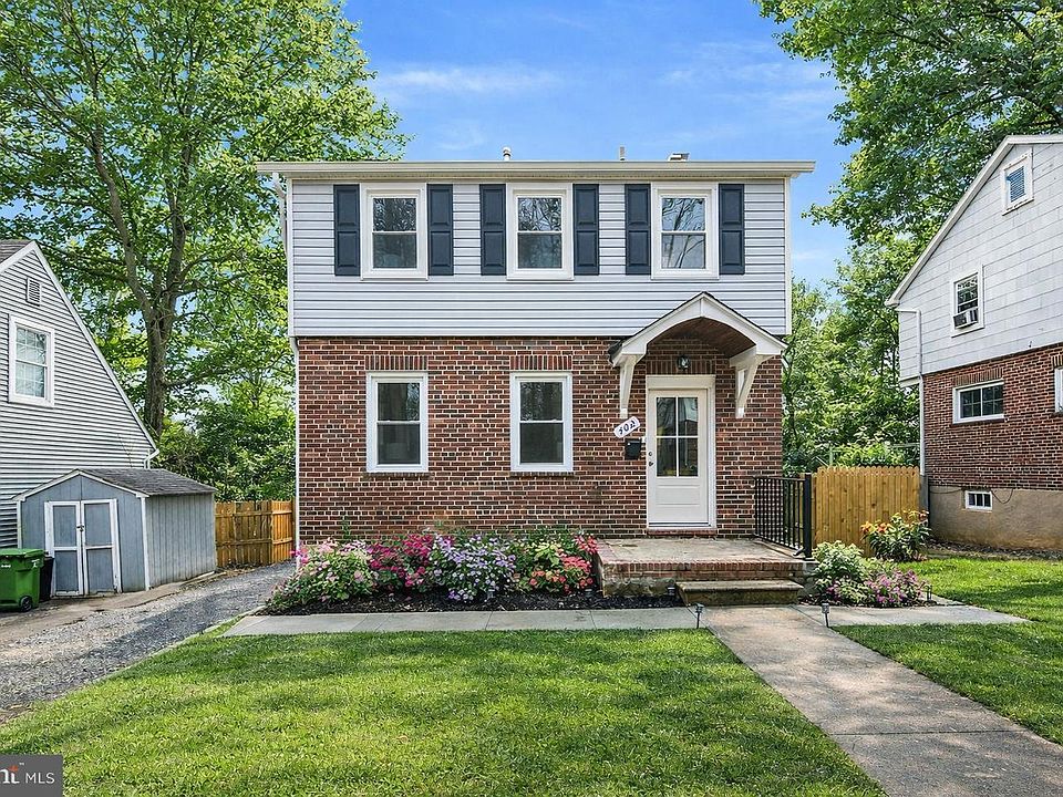 1st image of 402 Westgate Rd