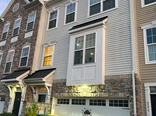 226 Jenny Dr, Bear, DE 19701