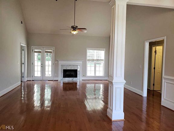 2nd image of 229 Yardsley Dr