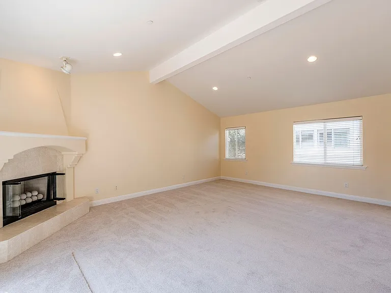 2213 Carnegie Ln #C — Photo 7