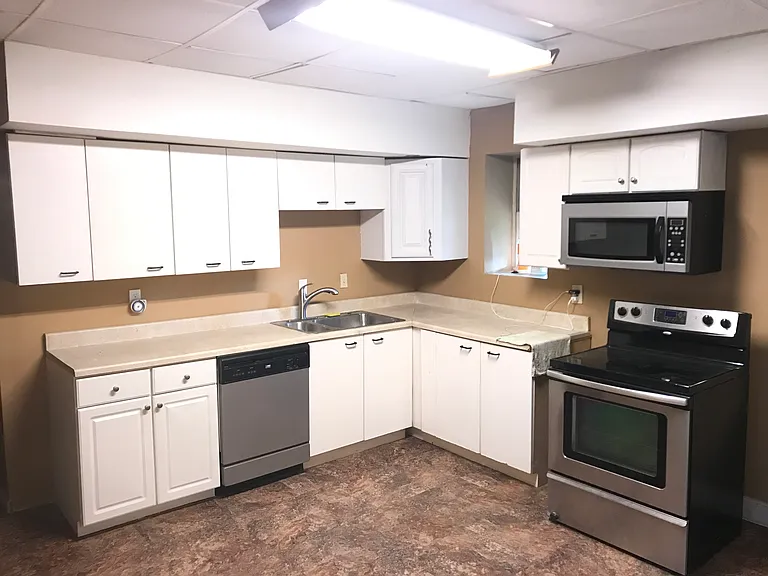 4621 Pennsylvania Ave — Photo 6