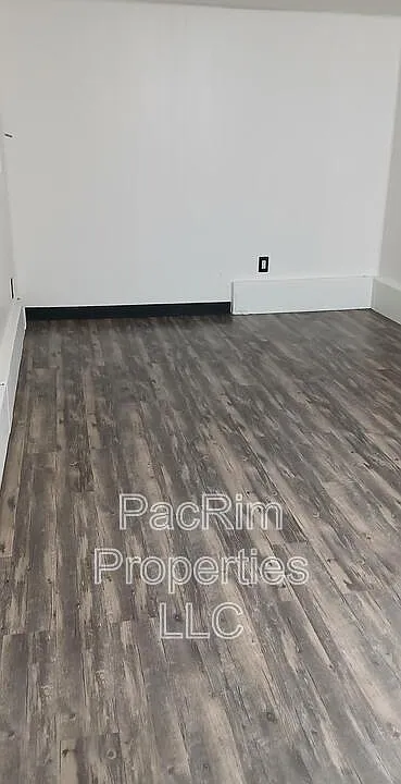 1531 Juneau St #7