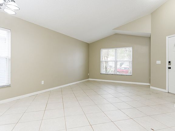4th image of 1824 Palmetto Pine Ln