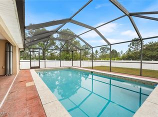 3009 32nd St W, Lehigh Acres, FL 33971