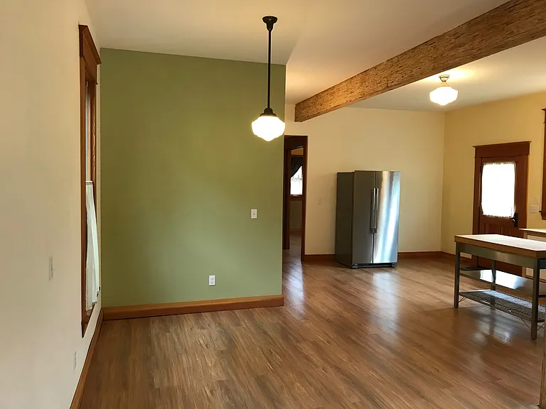 249 N Ivy St — Photo 7