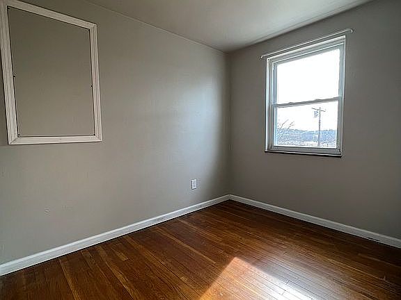 4th image of 358 Bost Dr