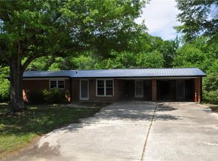 5910 Newman Davis Rd, Greensboro, NC 27406