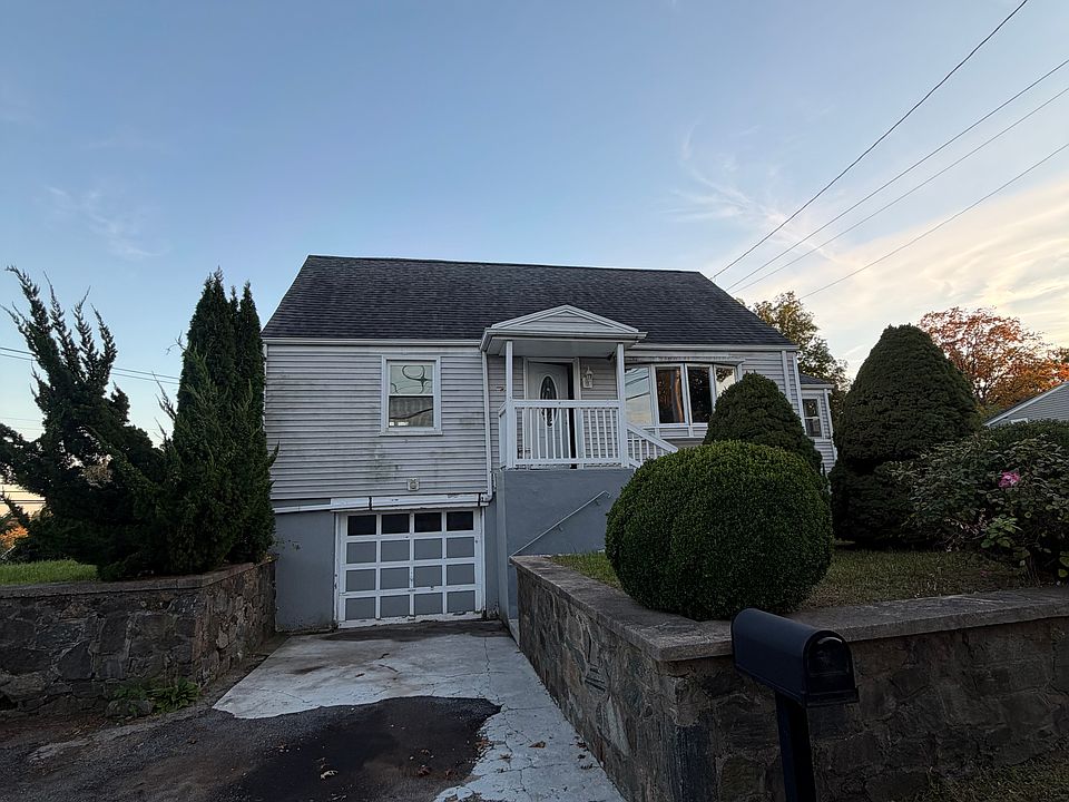 1st image of 15 Edwards St