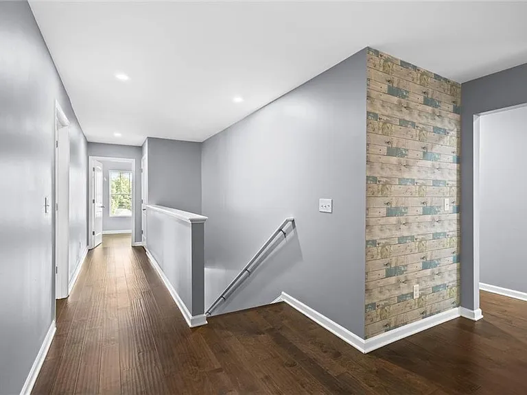 407 Aviary Ln — Photo 37