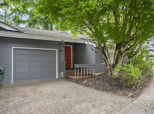 14362 Sherbrook Pl, Lake Oswego, OR