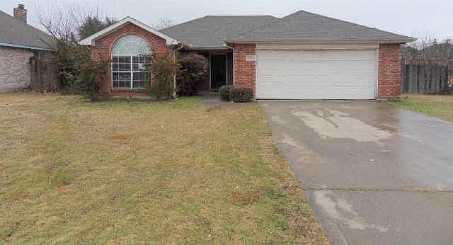 1st image of 1424 Aviary Dr