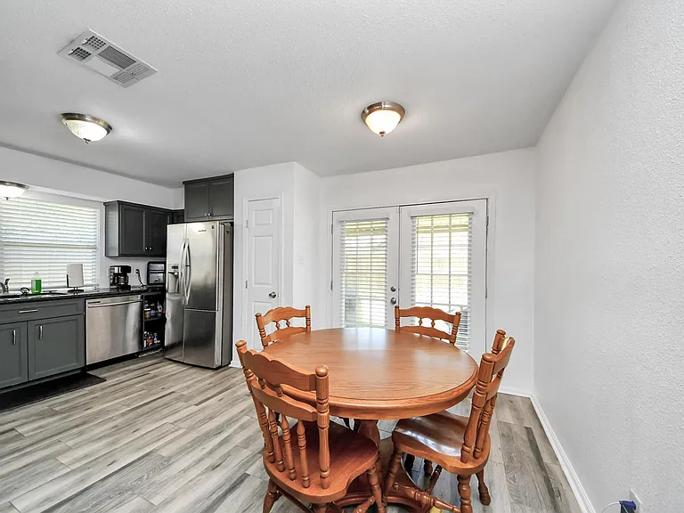 11031 Kirkmead Dr — Photo 6