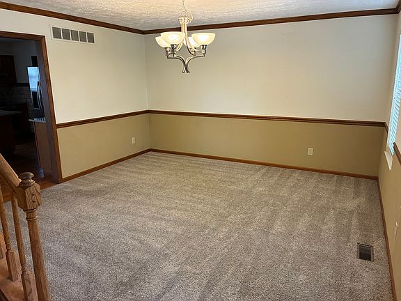 Formal dining room