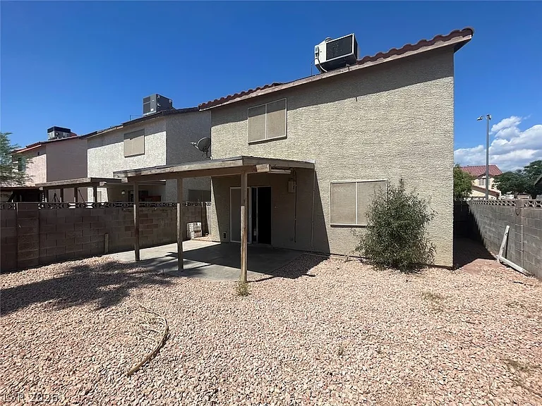 914 Scarlet Ridge Dr — Photo 15