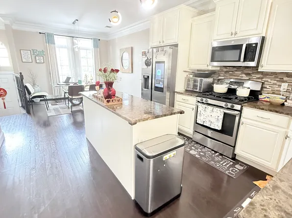 (undisclosed Address), Staten Island, NY 10314