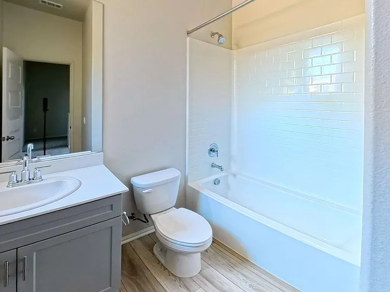 40186 Birchfield Dr #170 — Photo 9