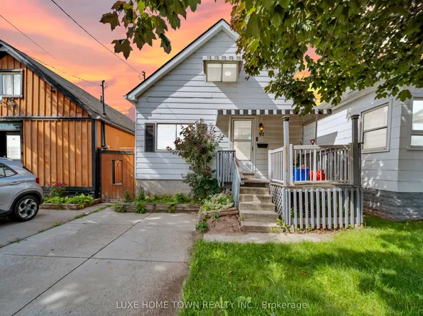 97 Hope Ave, Hamilton, ON L8H 2E5