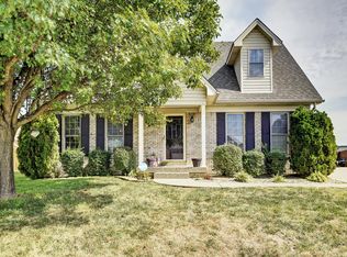 6103 Top Hat Ct, Louisville, KY 40258