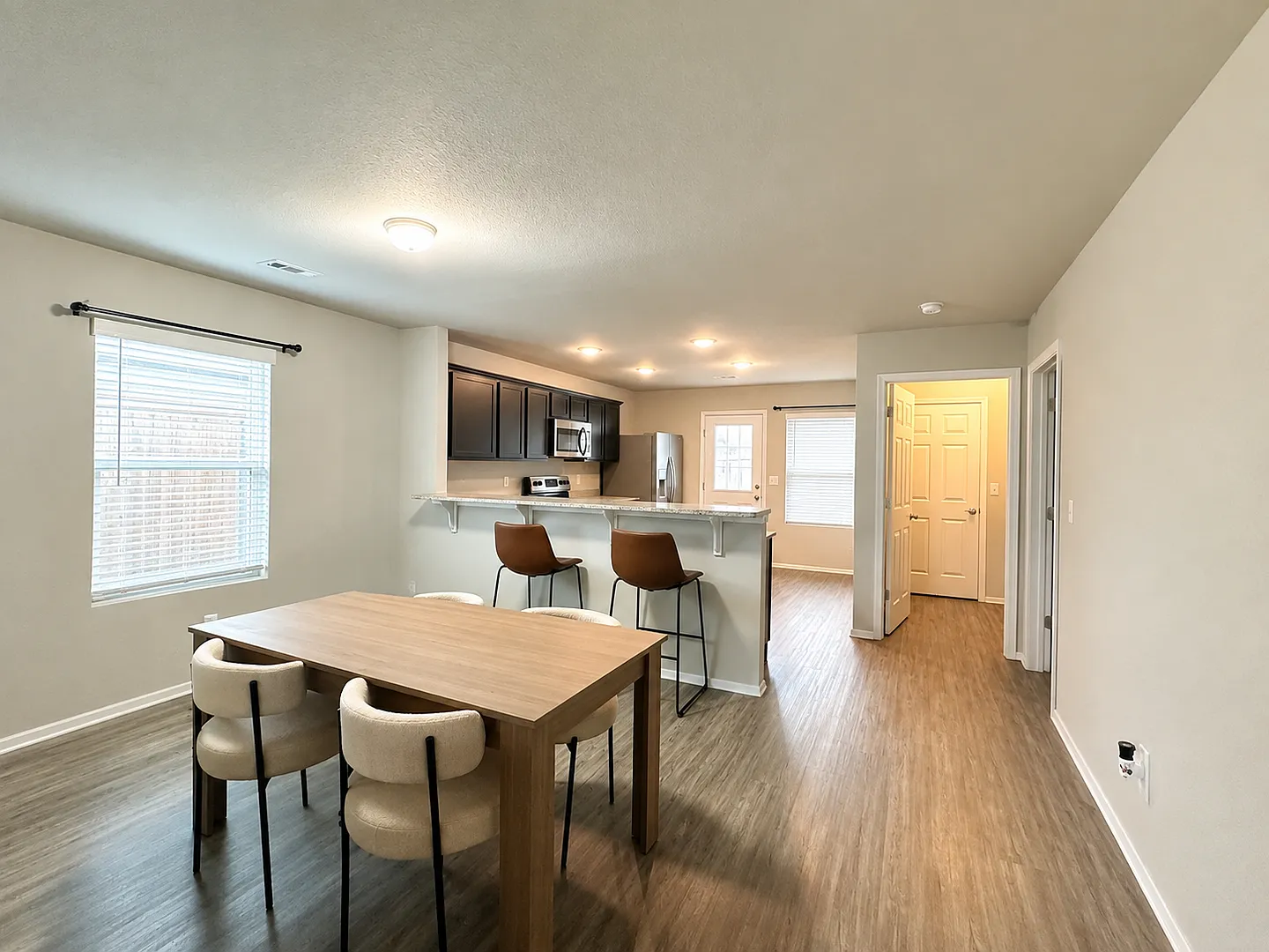 3 Bedroom 2 Bath Brick Home Up to $130/month towards Electric — Photo 4