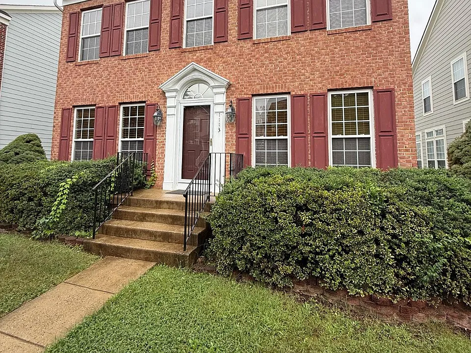 1113 Walker Dr