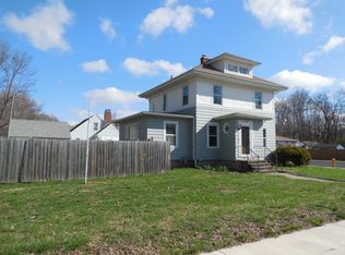 611 Dixon Ave, Rock Falls, IL