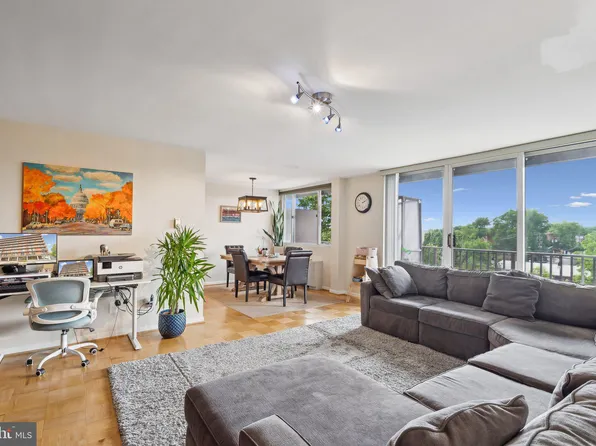 4343 Cherry Hill Rd APT 601, Arlington, VA 22207