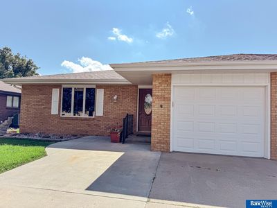 1881 Meadow Ln, Seward, NE, 68434