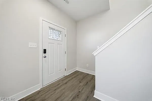 309 Webb St — Photo 16