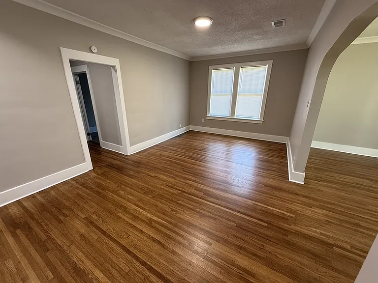 753 N Evergreen St — Photo 12