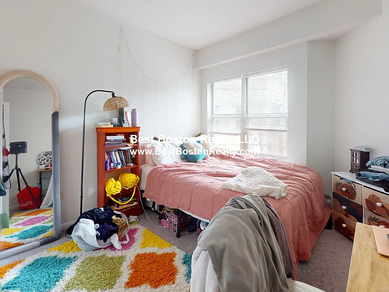 175 Beacon St #102 — Photo 6