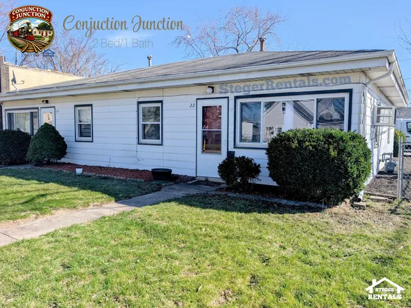 22 E 35th St, Steger, IL 60475