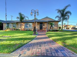 7661 Coolgrove Dr, Downey, CA 90240