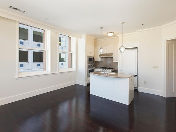 2nd image of 690 Market St Unit 1501