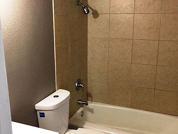 4th image of 11543 E Lexington Ave APT 8