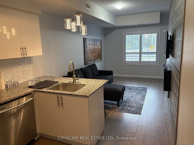 1430 Highland Rd W #2A — Photo 3