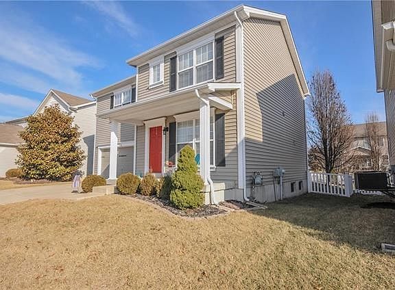 4th image of 702 Country Field Dr