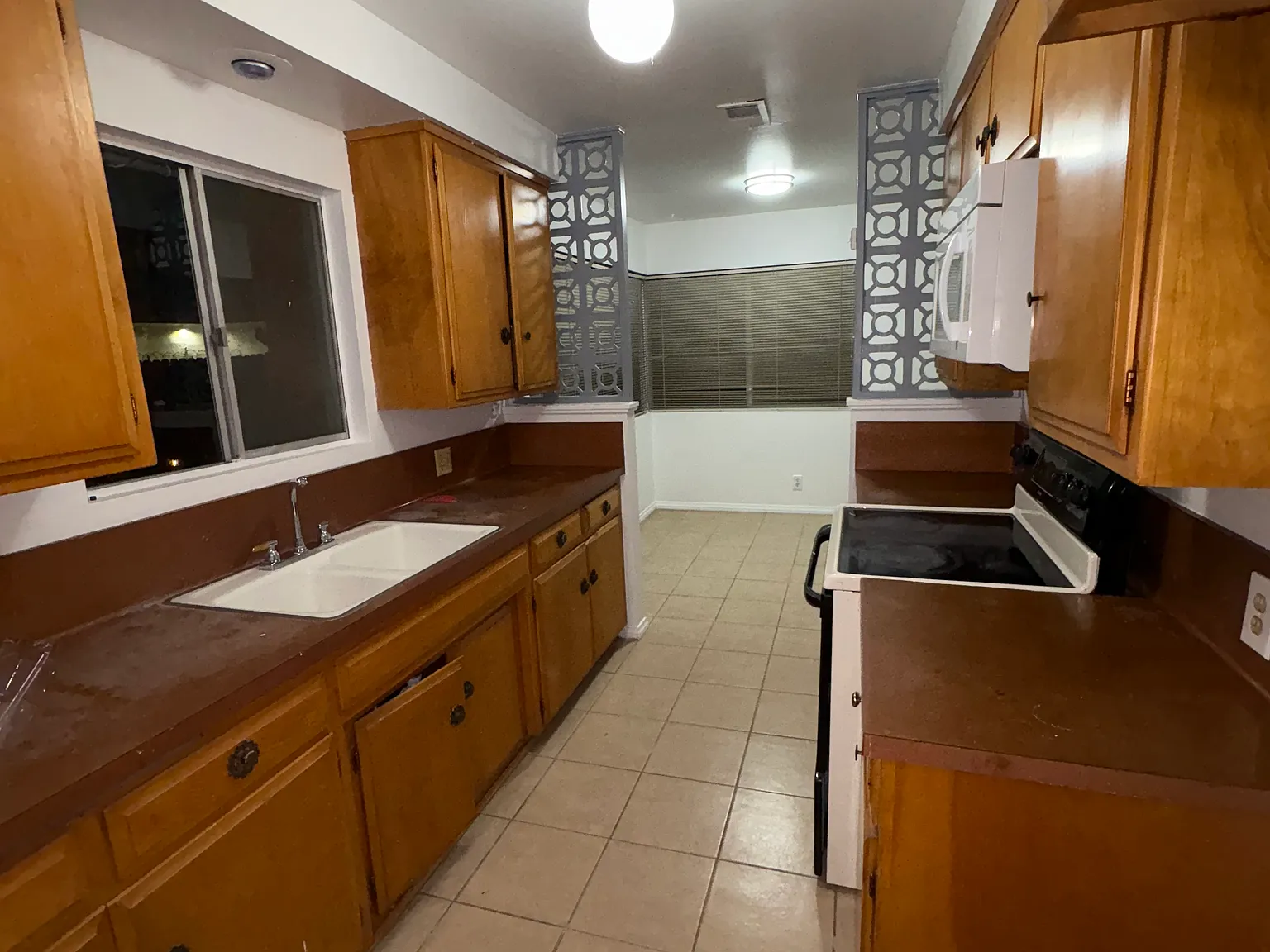 Marine Dr, Hemet — Photo 1