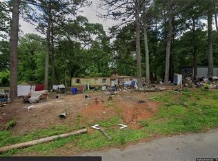468 Lake Cir, Newnan, GA 30263