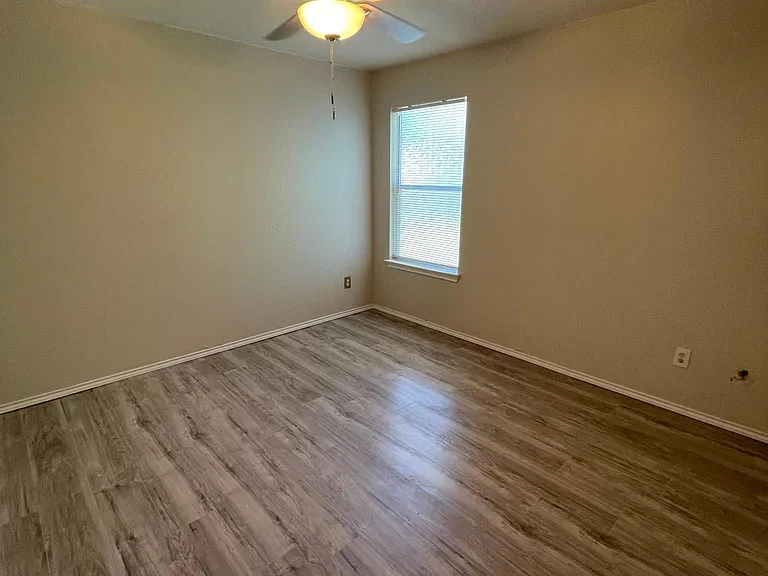 11816 Plains Valley Dr — Photo 12