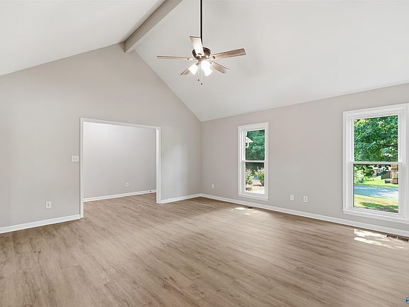 5th image of 115 Shelley Ln