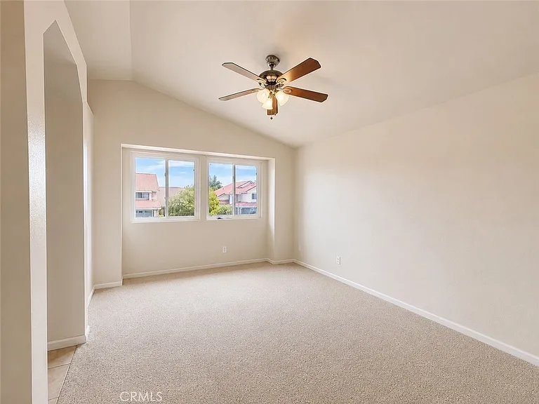 24582 New Haven Dr — Photo 16